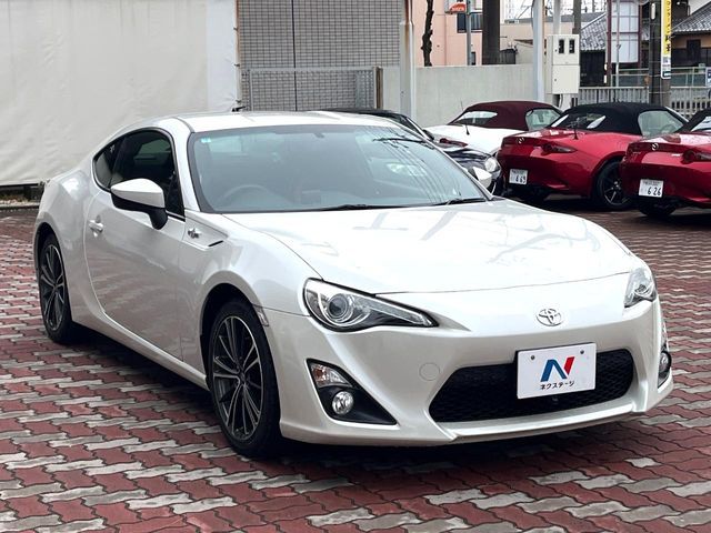 TOYOTA 86 2013 Image 31