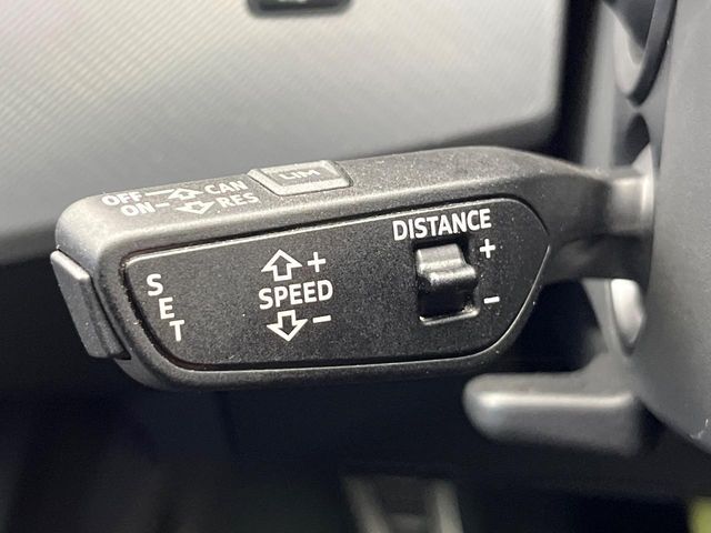 AUDI A4 AVANT 2016 Image 31