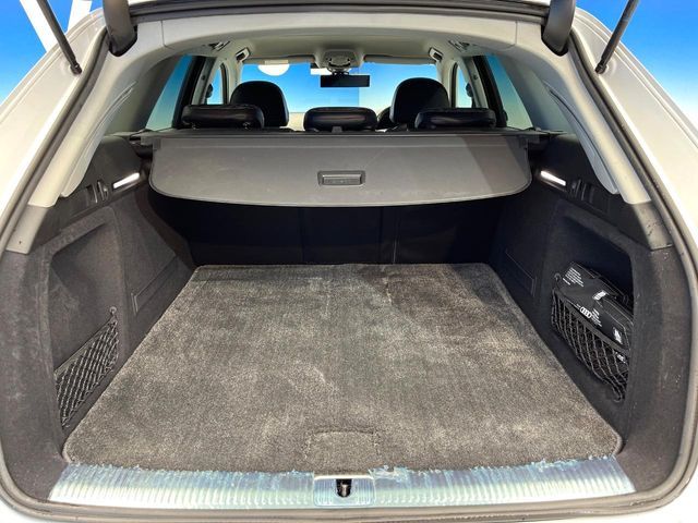 AUDI A4 AVANT 2016 Image 31