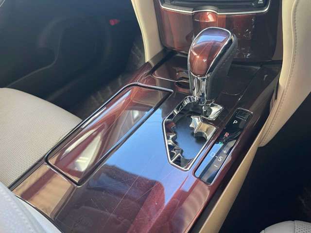 TOYOTA CROWN SEDAN HYBRID 2013 Image 31