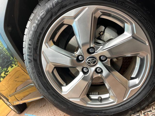 TOYOTA RAV4 HYBRID 4WD 2020 Image 31