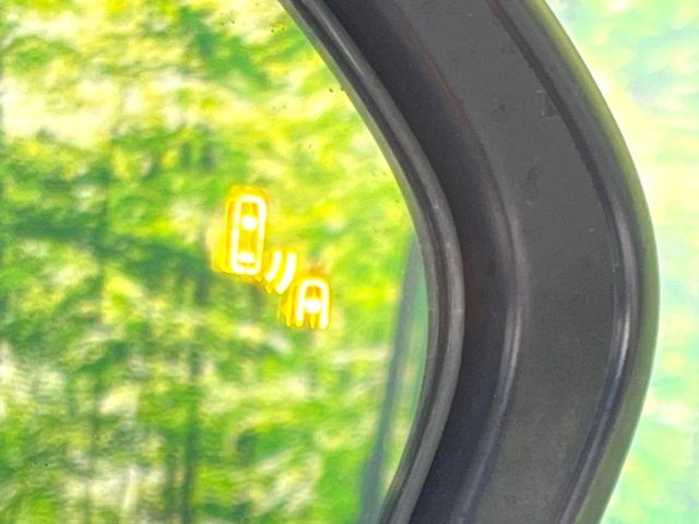 TOYOTA C-HR 2017 Image 31