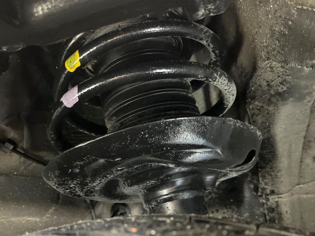 TOYOTA C-HR 2017 Image 31