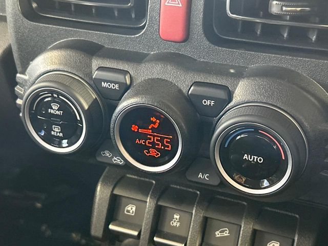 SUZUKI JIMNY NOMADE 2025 Image 31