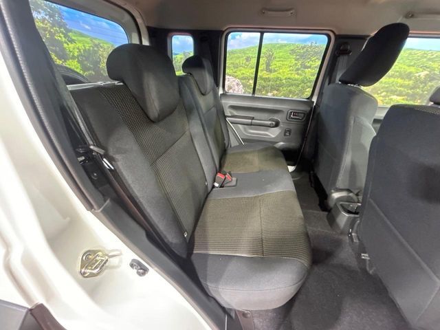 SUZUKI JIMNY NOMADE 2025 Image 31