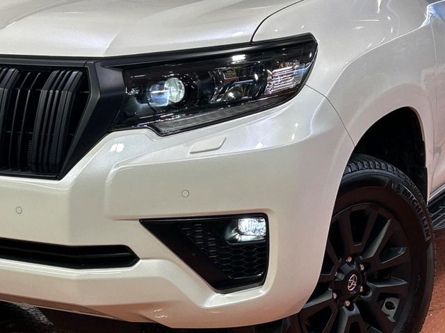 TOYOTA LANDCRUISER PRADO 2023 Image 31