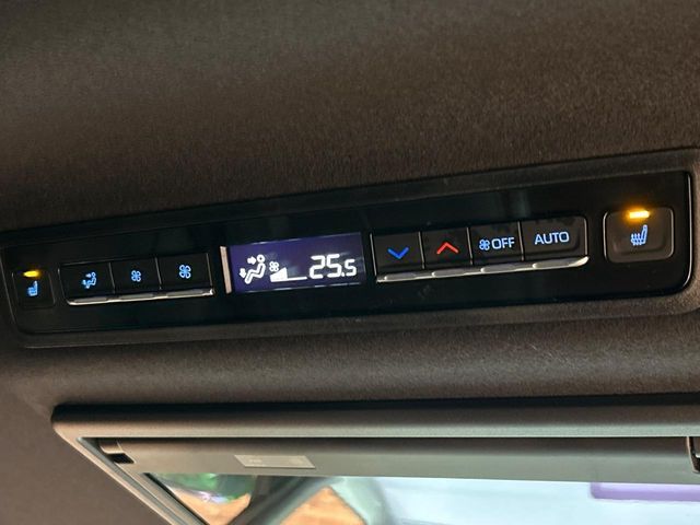 TOYOTA NOAH HYBRID 2023 Image 31