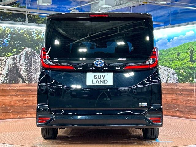 TOYOTA NOAH HYBRID 2023 Image 31