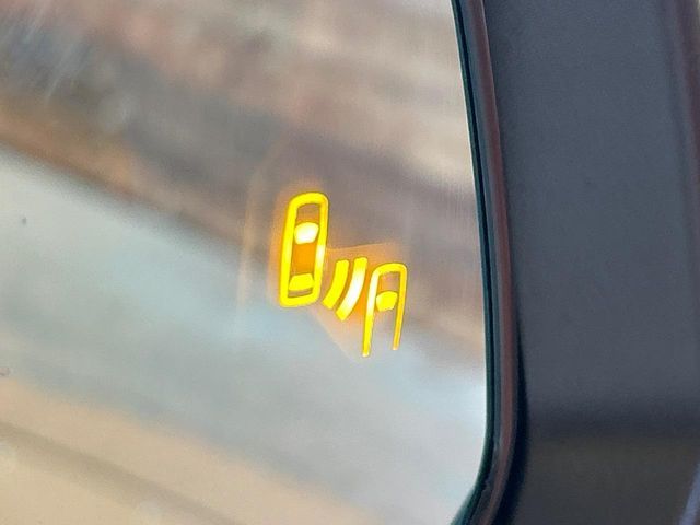 TOYOTA COROLLA CROSS HYBRID 2025 Image 31