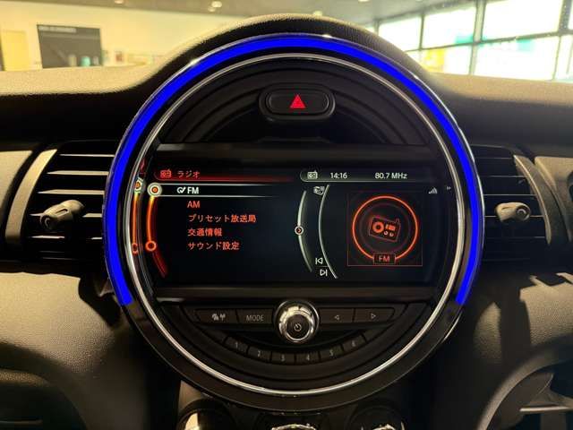 BMW MINI ONE 5DOOR 2016 Image 31