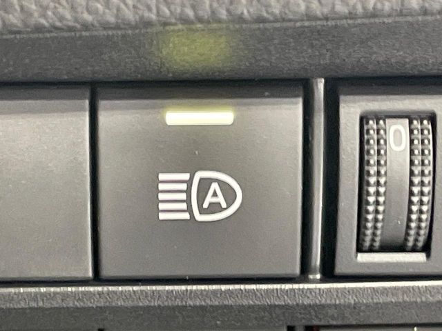 TOYOTA NOAH 2024 Image 31