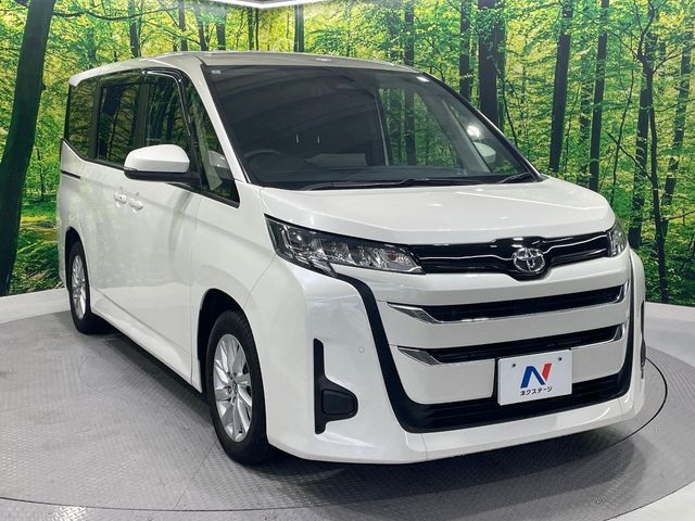 TOYOTA NOAH 2024 Image 31