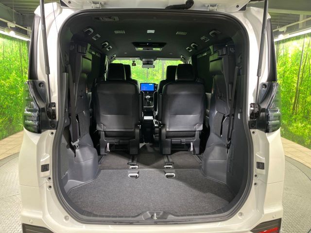 TOYOTA VOXY 2022 Image 31