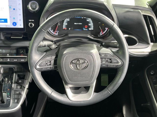 TOYOTA VOXY 2022 Image 31