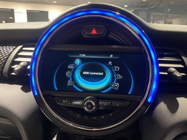 BMW MINI COOPER S 2016 Image 31