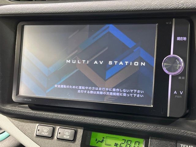 TOYOTA AQUA 2013 Image 31