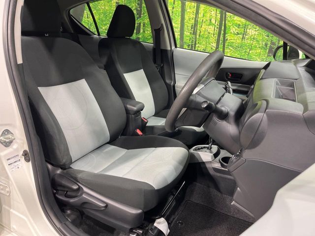 TOYOTA AQUA 2013 Image 31