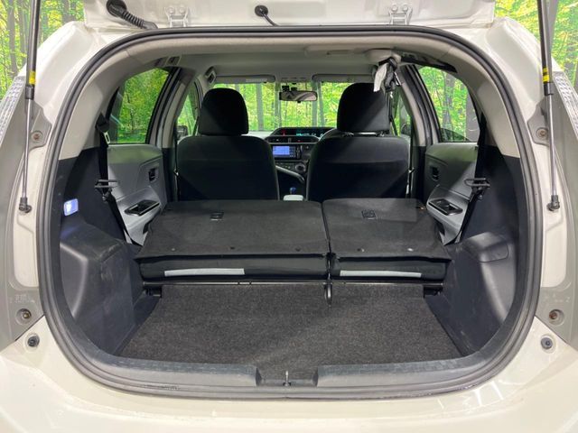 TOYOTA AQUA 2013 Image 31