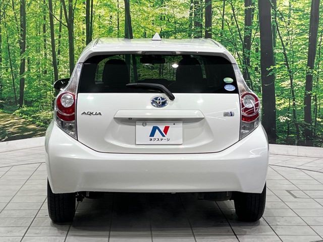 TOYOTA AQUA 2013 Image 31