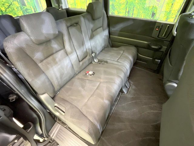 HONDA STEPWAGON SPADA 2011 Image 31