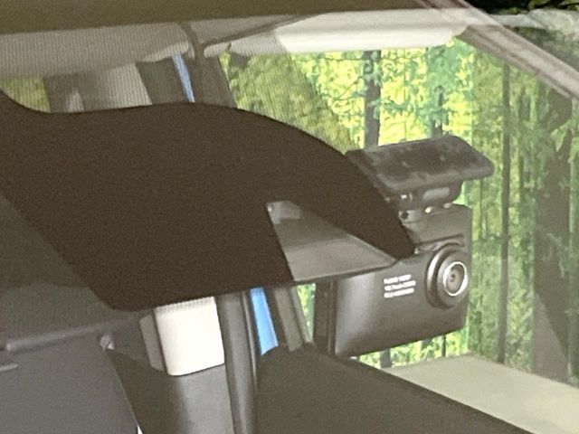 NISSAN NOTE 2017 Image 31