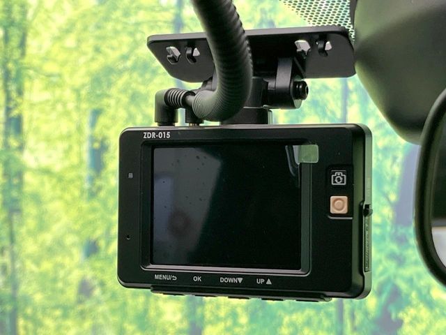 NISSAN NOTE 2017 Image 31