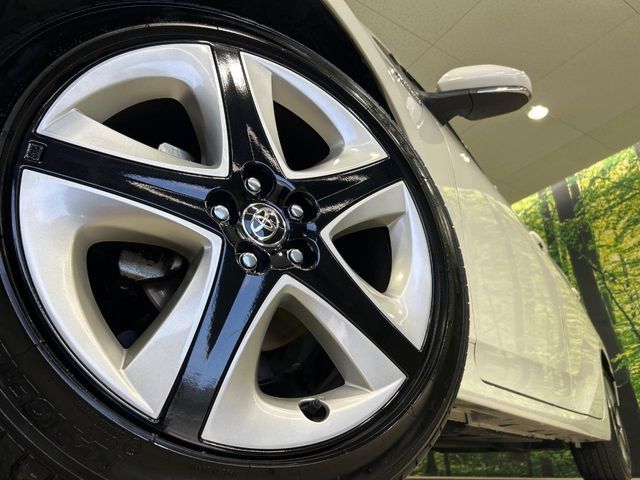 TOYOTA PRIUS 2018 Image 31