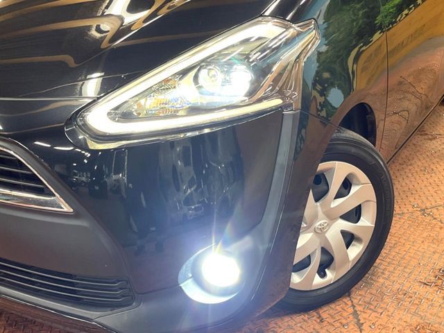 TOYOTA SIENTA 2018 Image 31