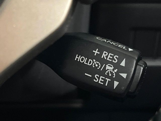 TOYOTA LEXUS NX300 2019 Image 31