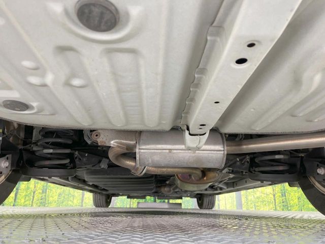 TOYOTA NOAH 2017 Image 31