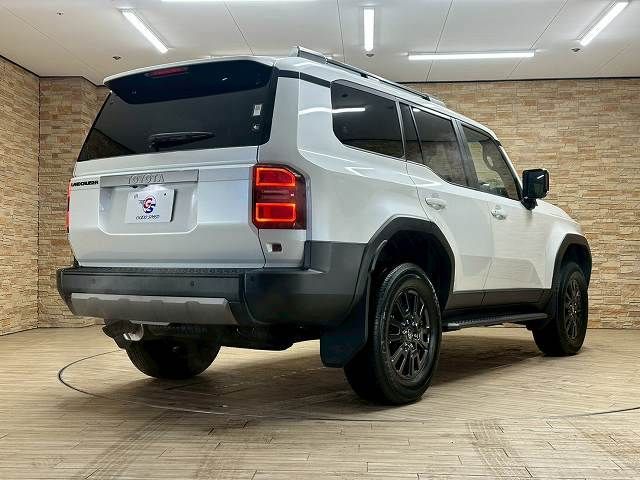 TOYOTA LANDCRUISER 250 2024 Image 31