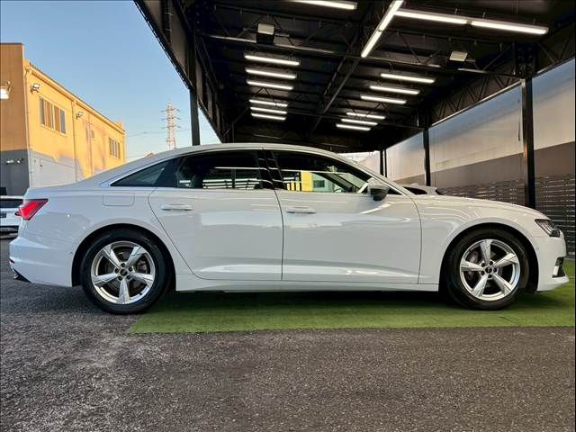 AUDI A6 2022 Image 31