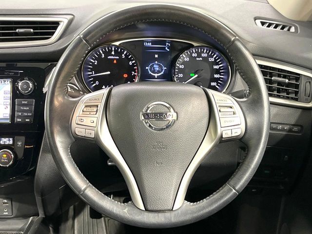 NISSAN X-TRAIL 2WD 2014 Image 31