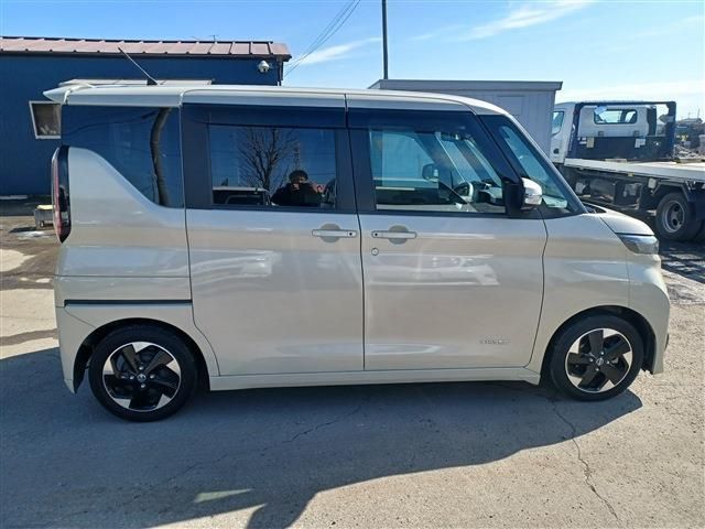 NISSAN ROOX 2021 Image 31