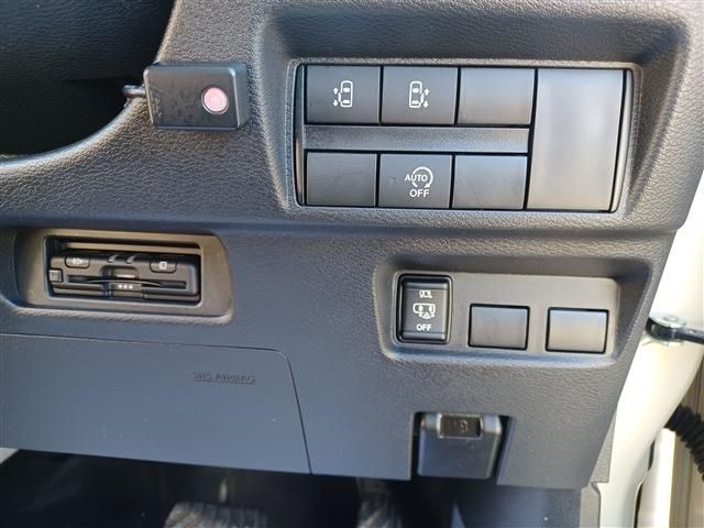 NISSAN ROOX 2021 Image 31