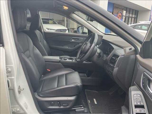 NISSAN X-TRAIL HYBRID 4WD 2023 Image 31