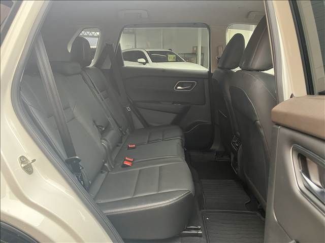 NISSAN X-TRAIL HYBRID 4WD 2023 Image 31