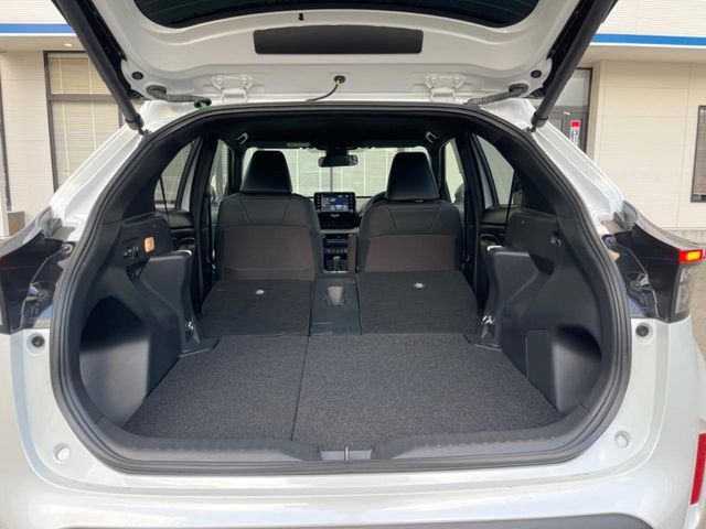 TOYOTA YARIS CROSS HYBRID 2023 Image 31