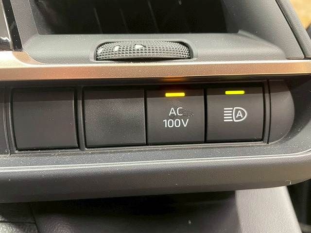 TOYOTA CROWN CROSSOVER 2022 Image 31