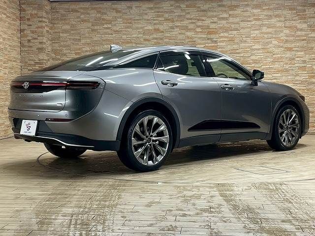 TOYOTA CROWN CROSSOVER 2022 Image 31