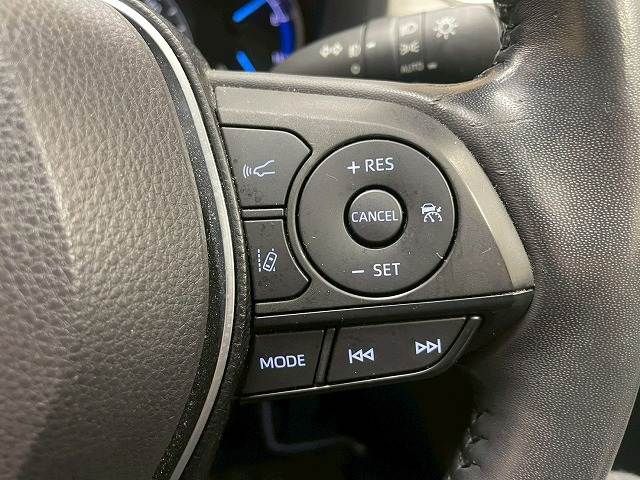 TOYOTA RAV4 HYBRID 4WD 2019 Image 31