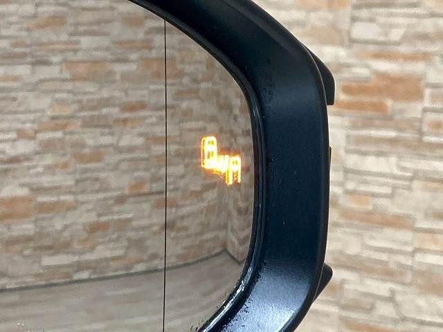 TOYOTA PRIUS 2023 Image 31