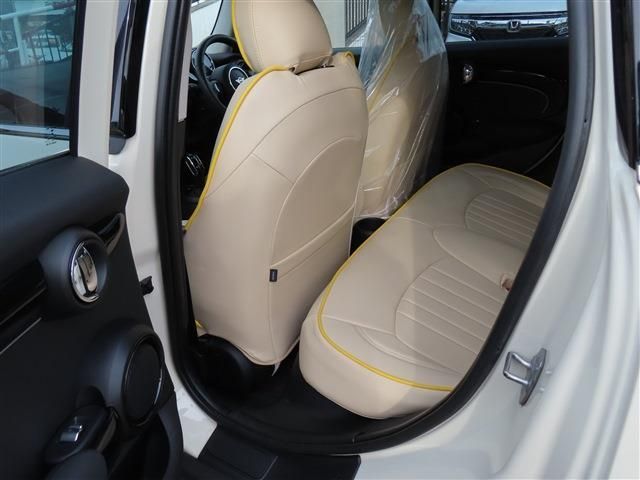 BMW MINI COOPER 5DOOR 2023 Image 31