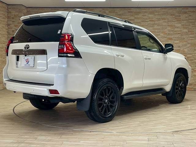 TOYOTA LANDCRUISER PRADO 2021 Image 31