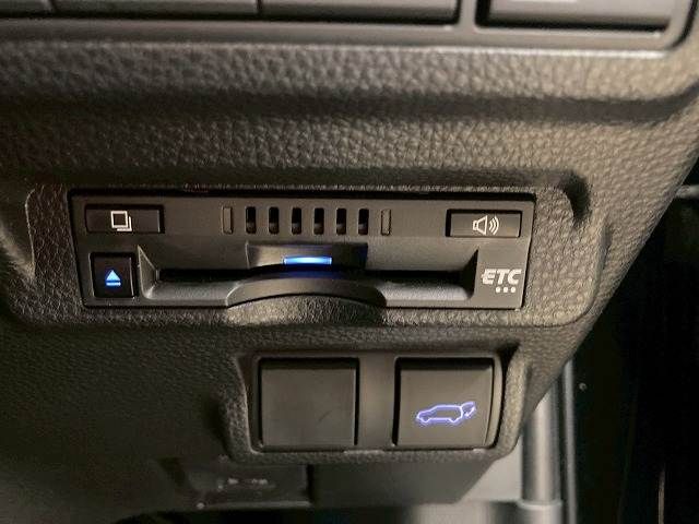 TOYOTA COROLLA CROSS HYBRID 2023 Image 31