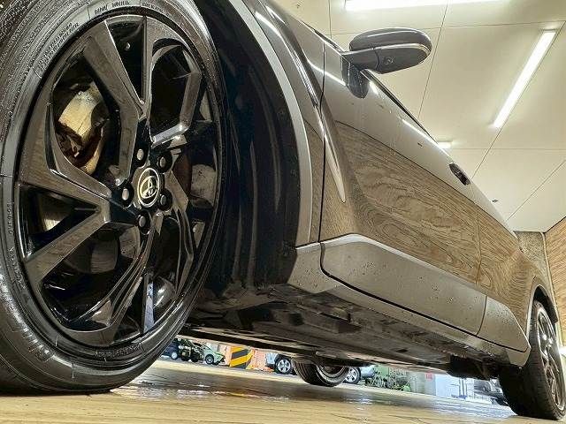 TOYOTA C-HR 2020 Image 31