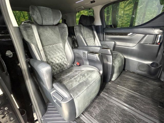 TOYOTA ALPHARD 2017 Image 31