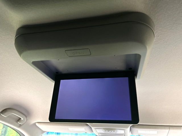 NISSAN ELGRAND 2021 Image 31