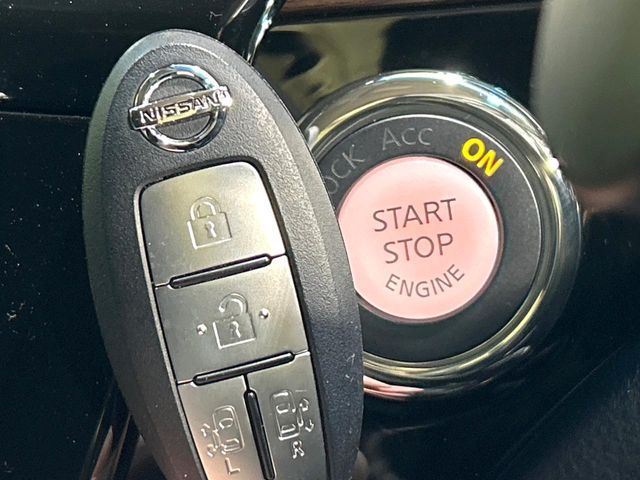 NISSAN ELGRAND 2021 Image 31