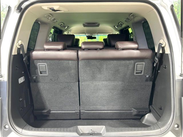 NISSAN ELGRAND 2021 Image 31